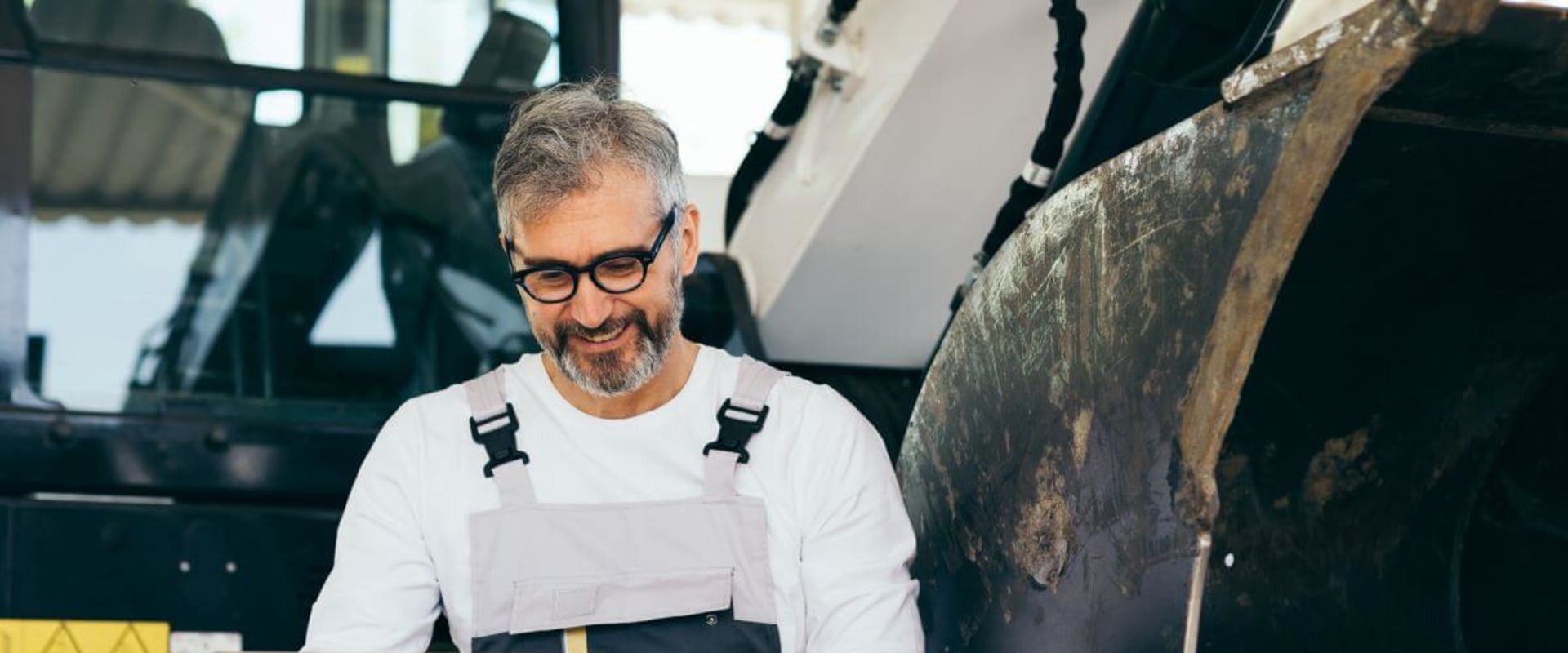 Using Online Calculators and Budgeting Tools for Renovations