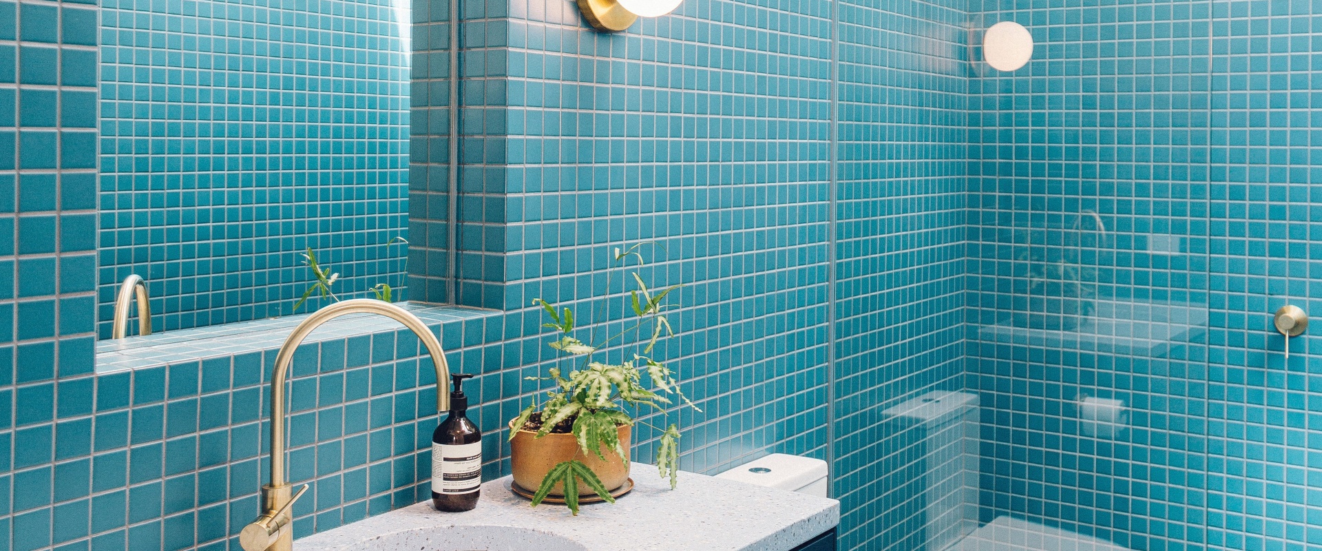 Innovative and Smart Features for Kitchen and Bathroom Renovations